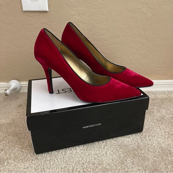 Nine West Red Velvet Point Toe Heels - Picture 1 of 9